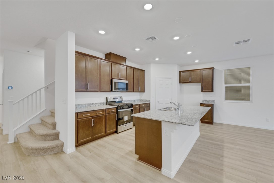 7262 Copper Grove Avenue Property Photo 10