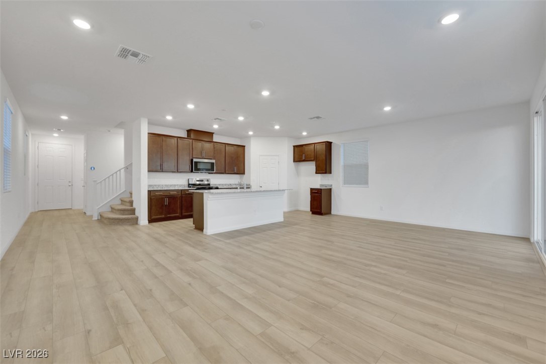 7262 Copper Grove Avenue Property Photo 12