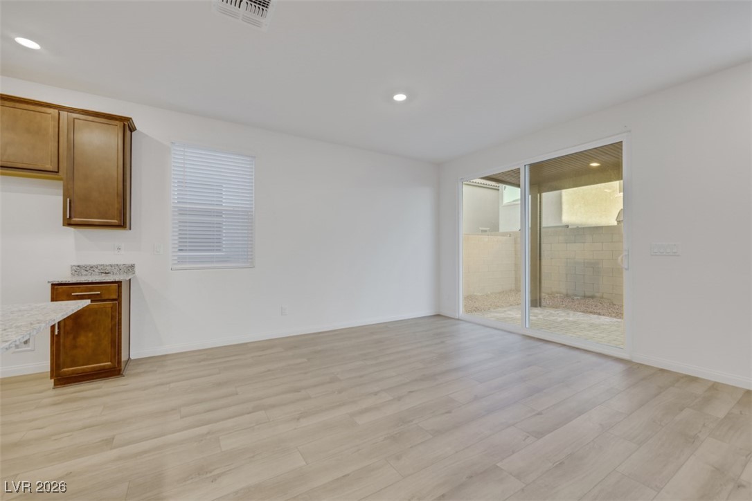 7262 Copper Grove Avenue Property Photo 15
