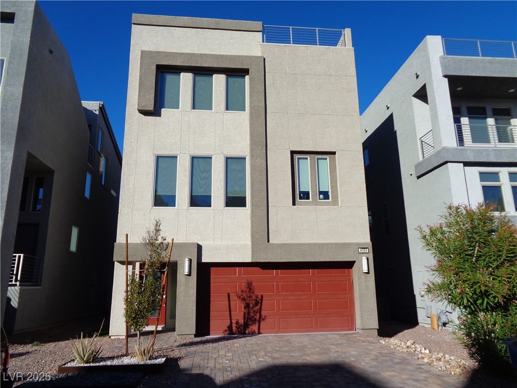 8054 Misty Canyon Avenue Property Photo 3