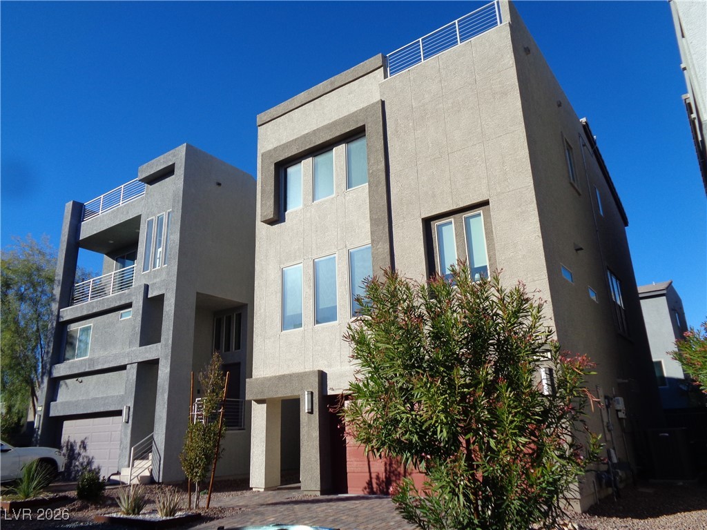 8054 Misty Canyon Avenue Property Photo 4