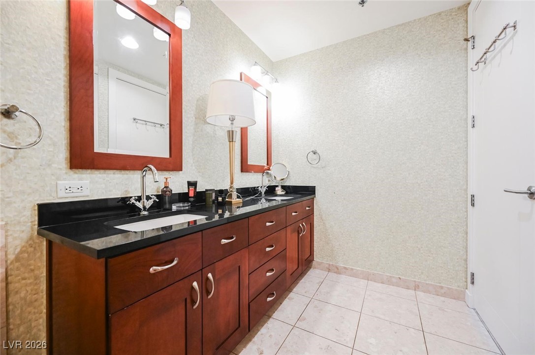 4525 Dean Martin Drive 1608 Property Photo 16