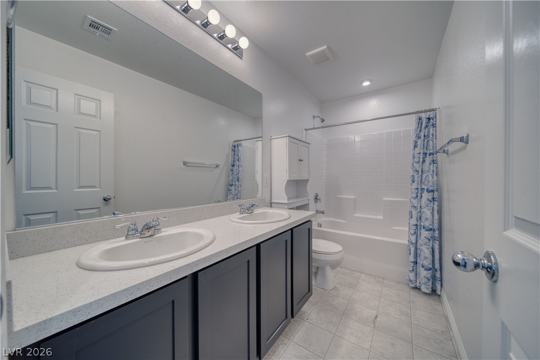 3821 East Weld Avenue Property Photo 27