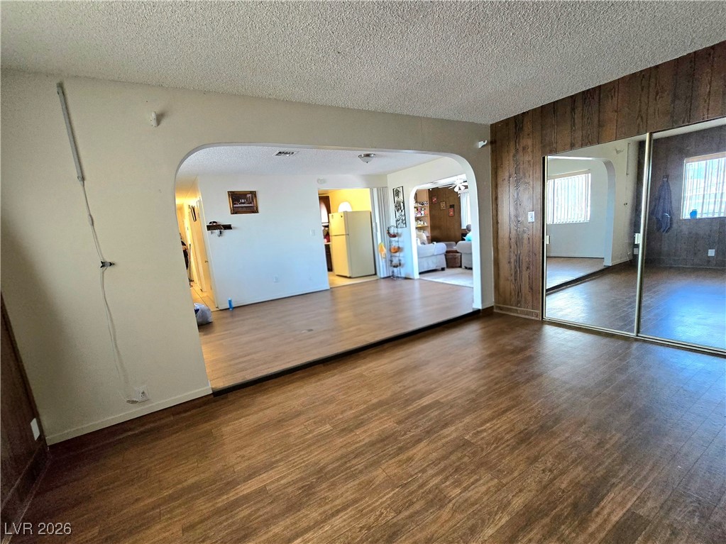 1909 Leona Street Property Photo 6