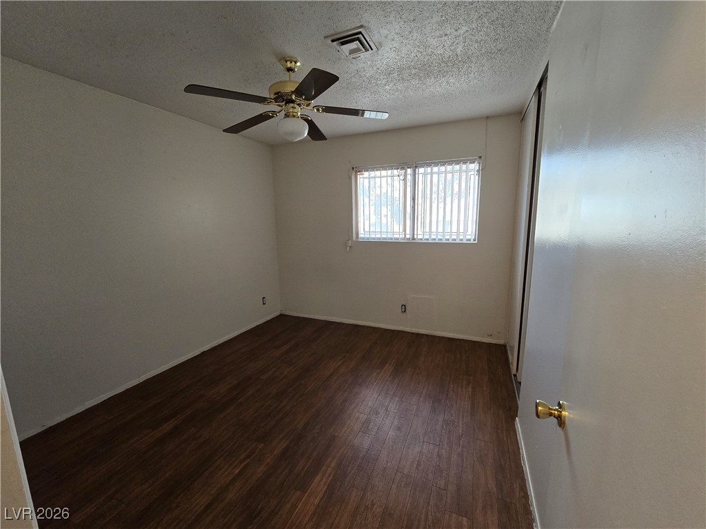 1909 Leona Street Property Photo 13