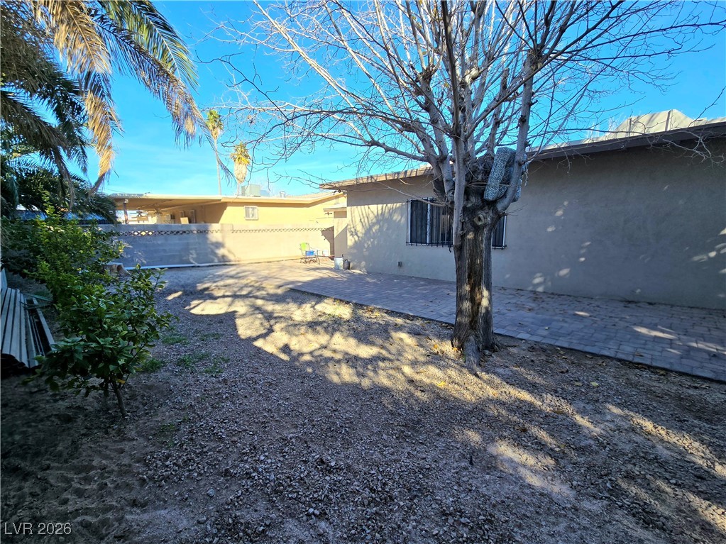 1909 Leona Street Property Photo 33