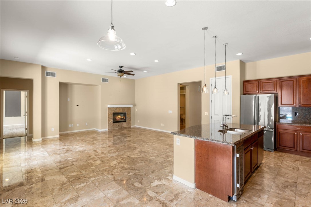 17 Morninglow Pass Property Photo 17