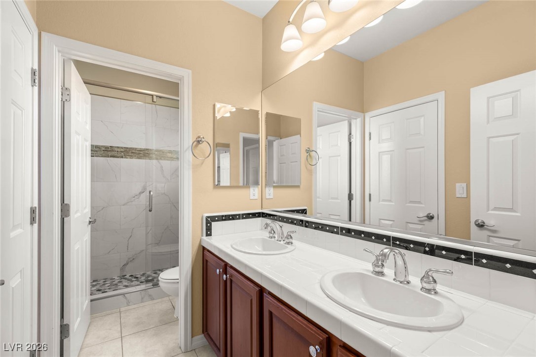 17 Morninglow Pass Property Photo 41