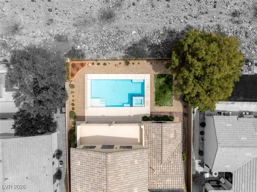 17 Morninglow Pass Property Photo 52