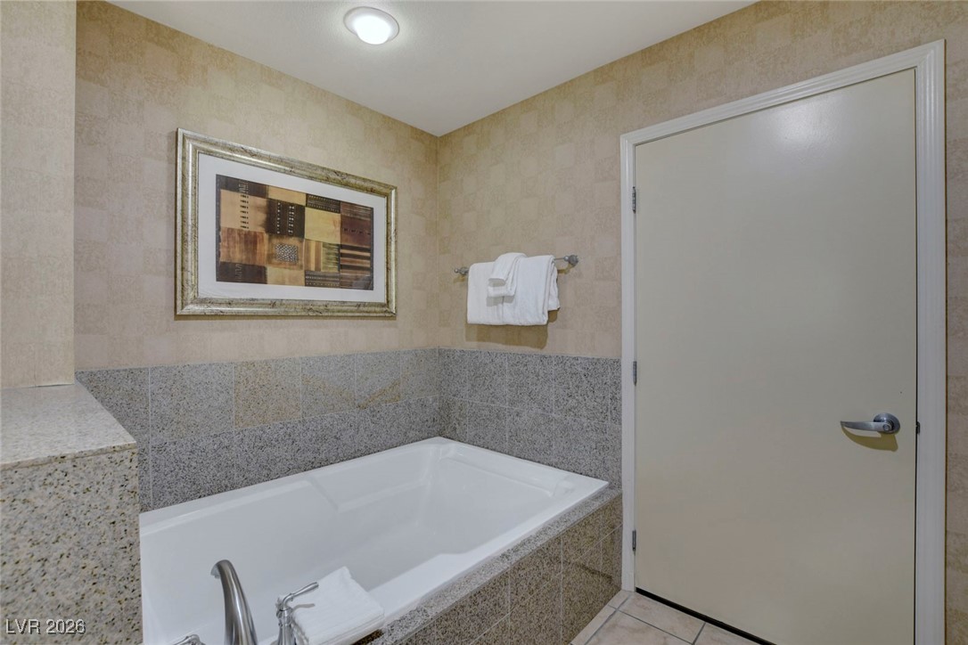 211 East Flamingo Road 713 Property Photo 34