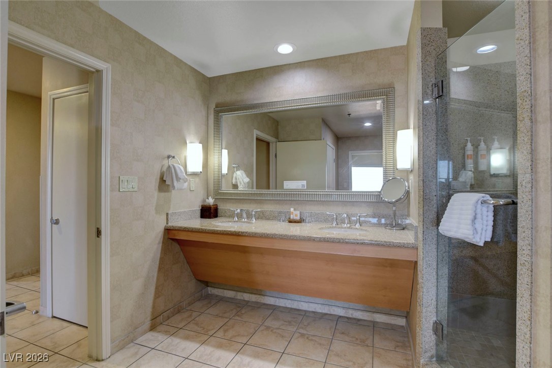 211 East Flamingo Road 713 Property Photo 36
