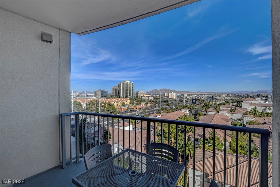 211 East Flamingo Road 713 Property Photo 41