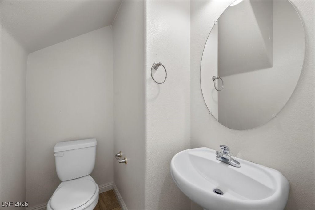 1724 Flores Lane Property Photo 31