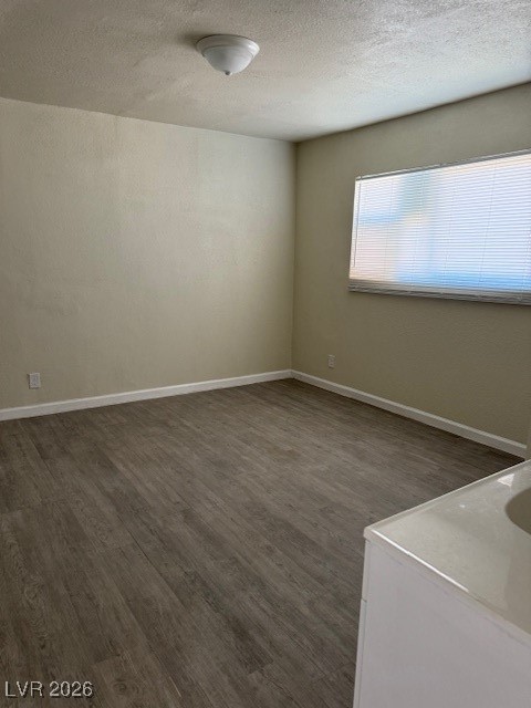 5116 Gray Lane H Property Photo 3