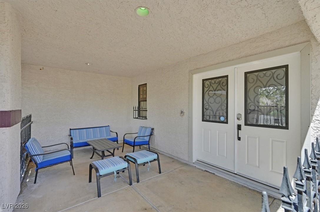 3396 Montessouri Street Property Photo 5