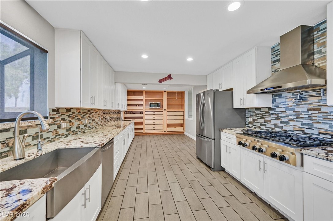 3396 Montessouri Street Property Photo 20