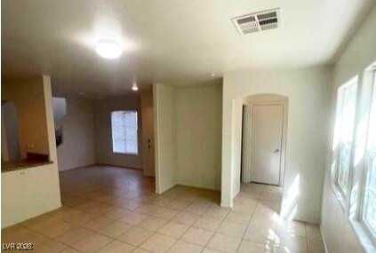 9157 Desirable Court Property Photo 6