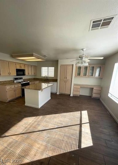 1213 Daytona Lane Property Photo 13