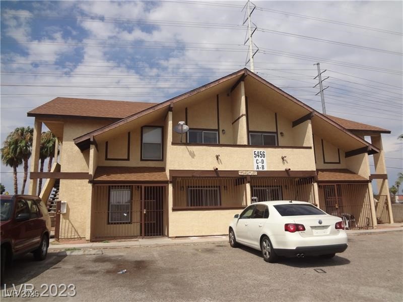 5456 Cabeza Drive B Property Photo 1