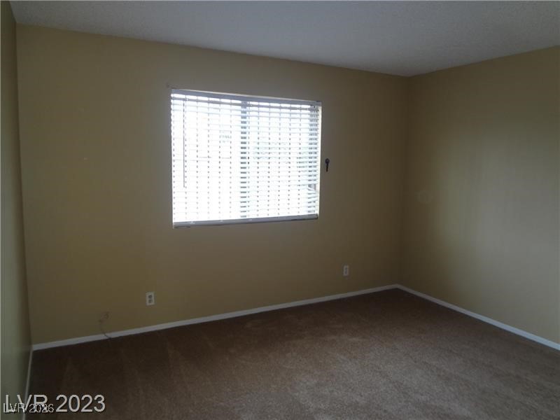 5456 Cabeza Drive B Property Photo 3