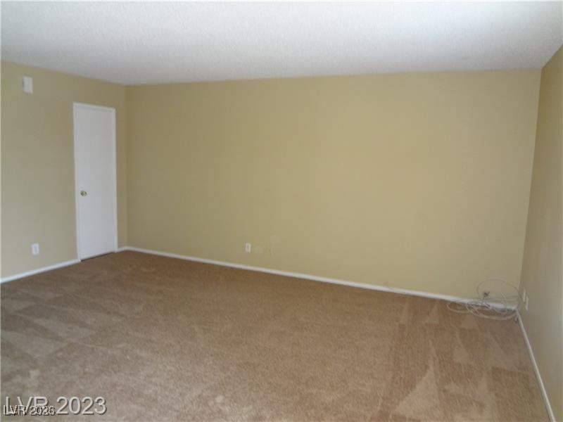 5456 Cabeza Drive B Property Photo 6