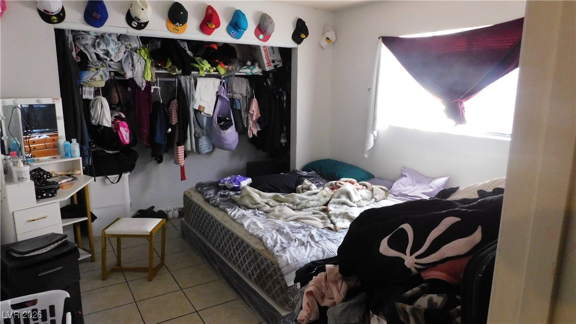 2612 East Mesquite Avenue Property Photo 6