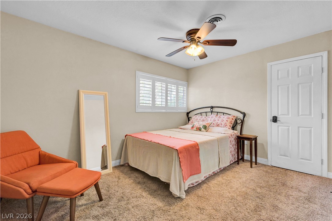 2712 West Oakey Boulevard Property Photo 28