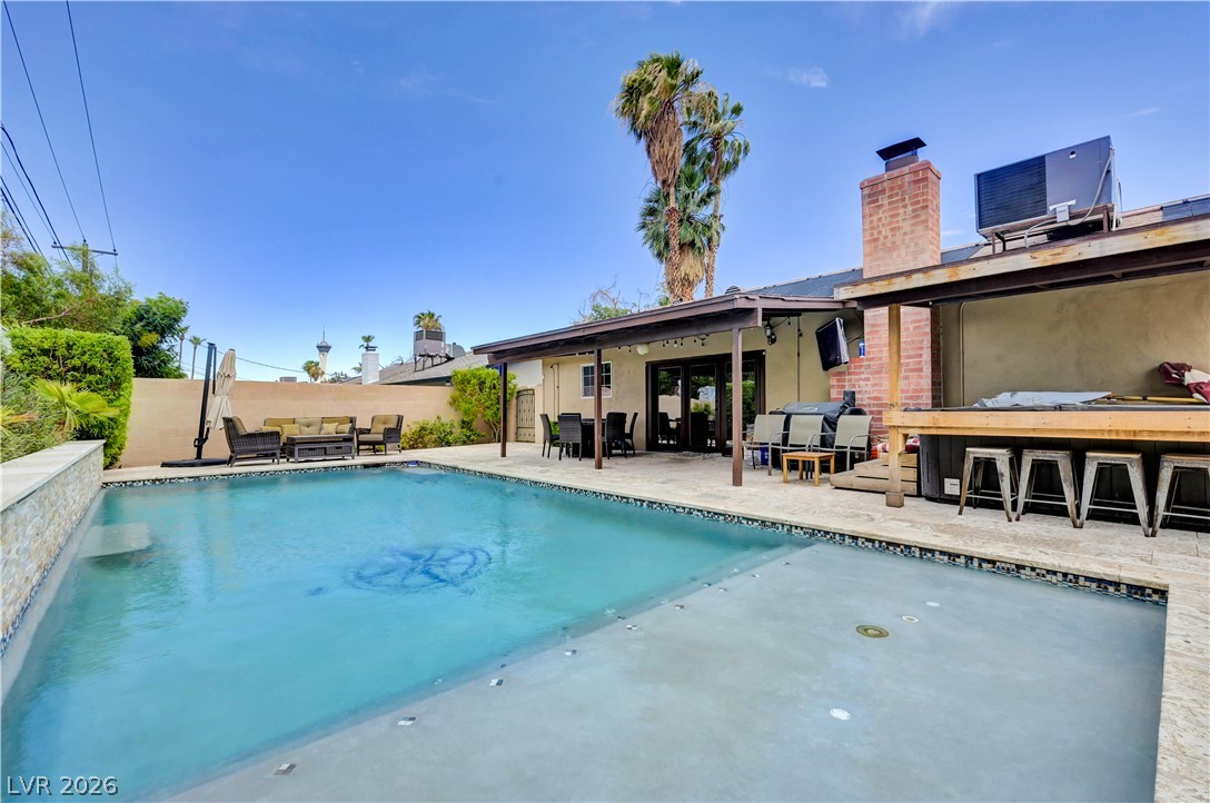 2712 West Oakey Boulevard Property Photo 40