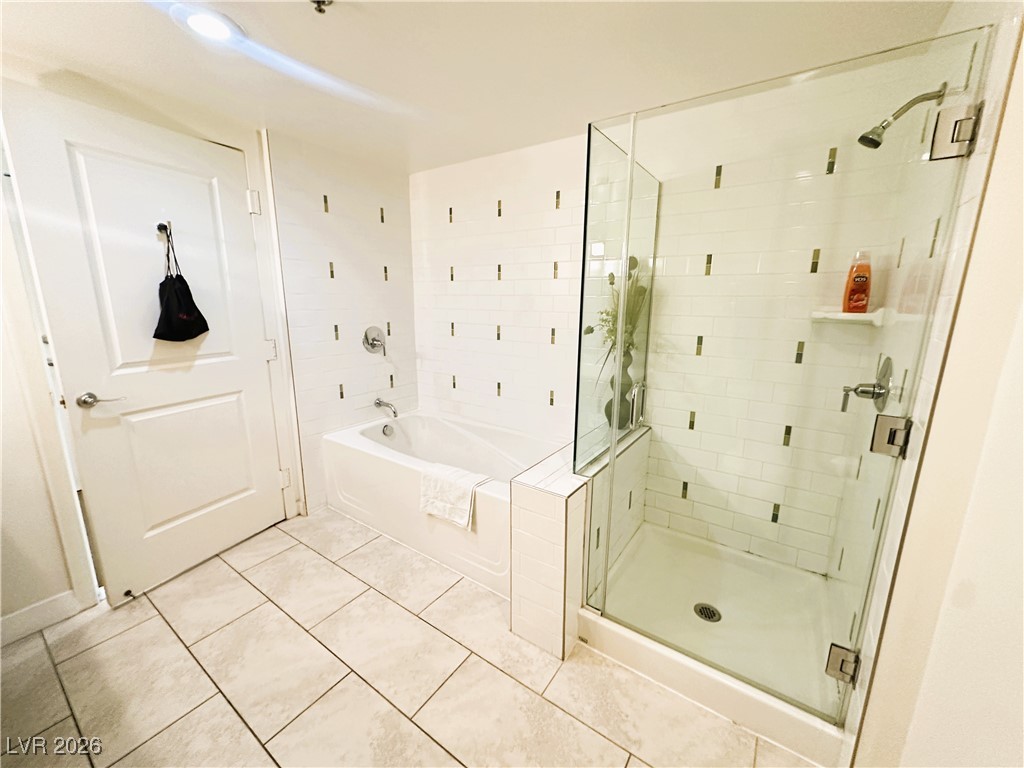 29 Montelago Boulevard 538 Property Photo 15