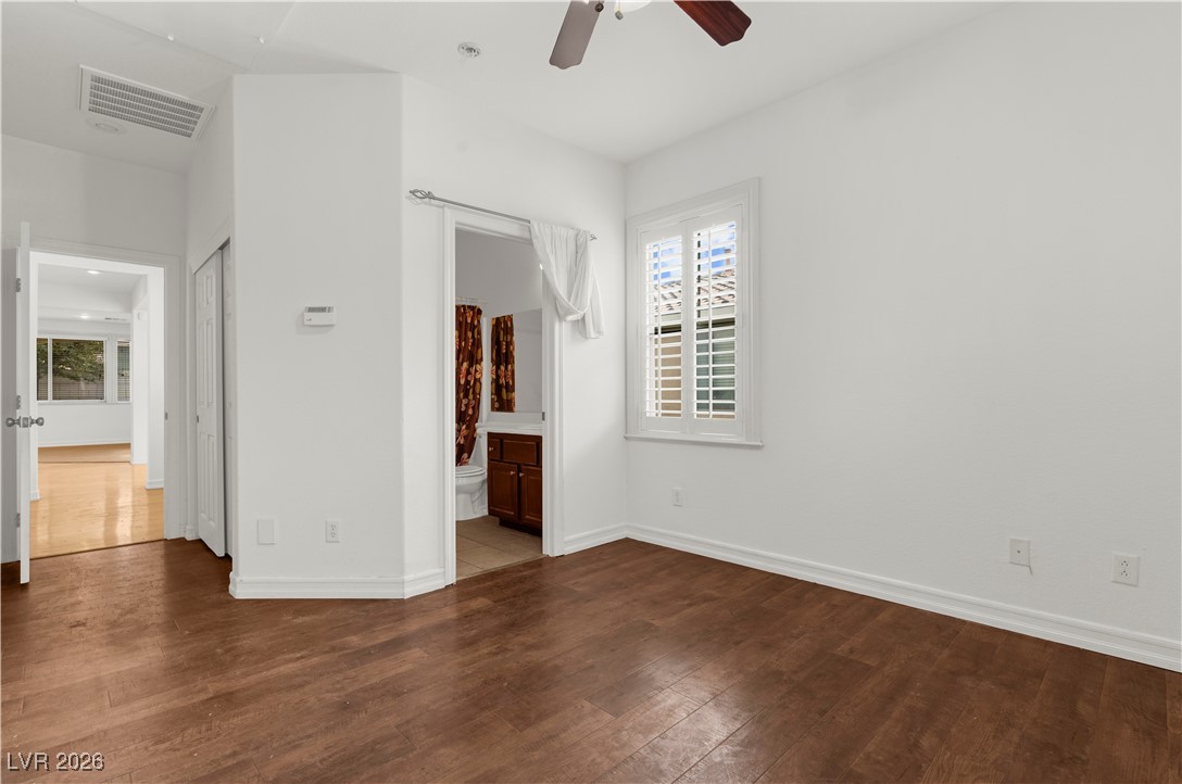 5526 Spruce Hill Court Property Photo 7