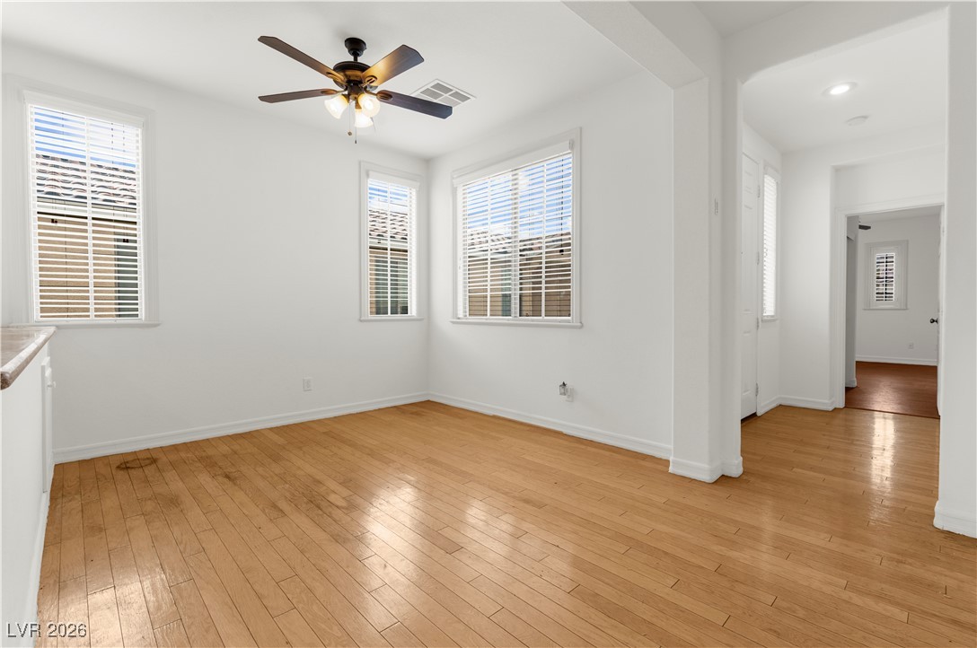 5526 Spruce Hill Court Property Photo 8