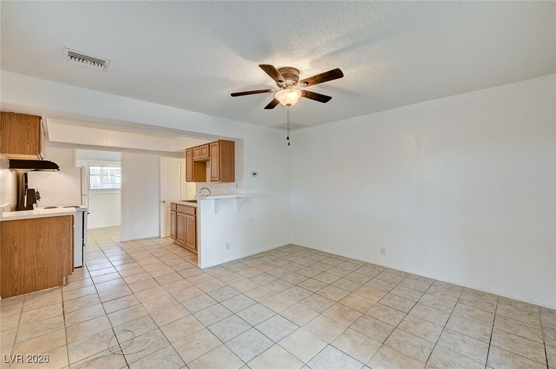 621 Utah Street Property Photo 6