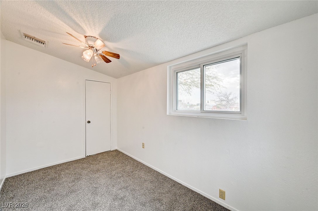 621 Utah Street Property Photo 11