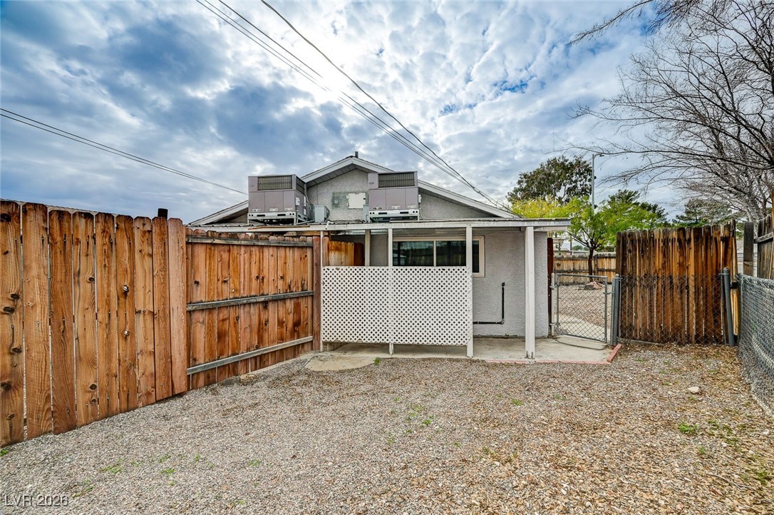 621 Utah Street Property Photo 26