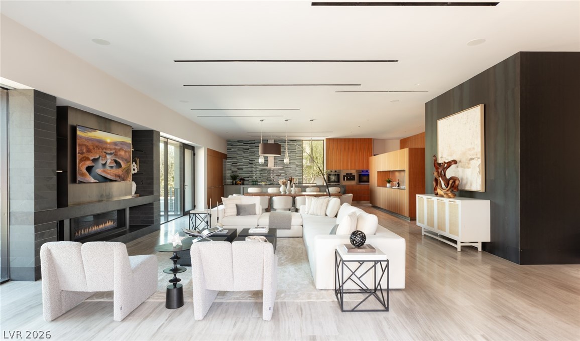 20 Soaring Bird Court Property Photo 19