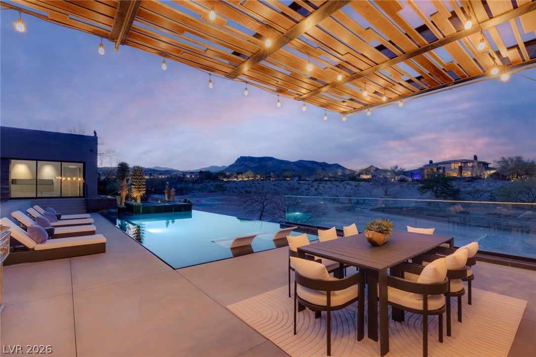 20 Soaring Bird Court Property Photo 63