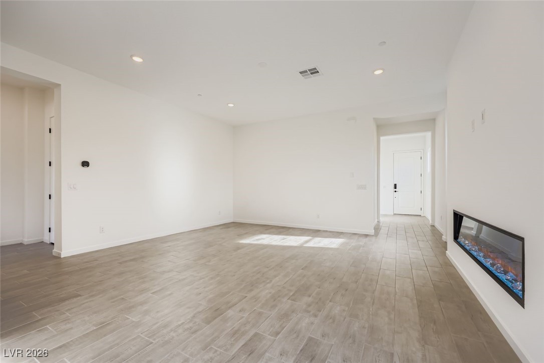 135 Tropea Shore Drive Property Photo 4