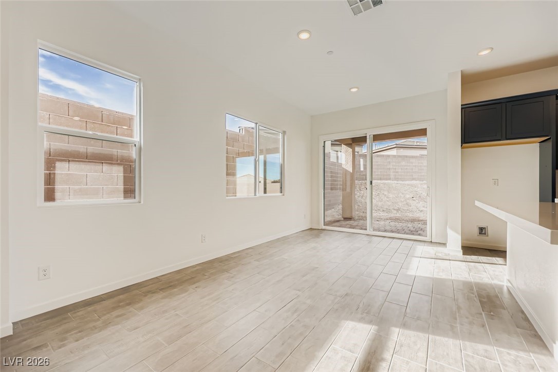 135 Tropea Shore Drive Property Photo 5