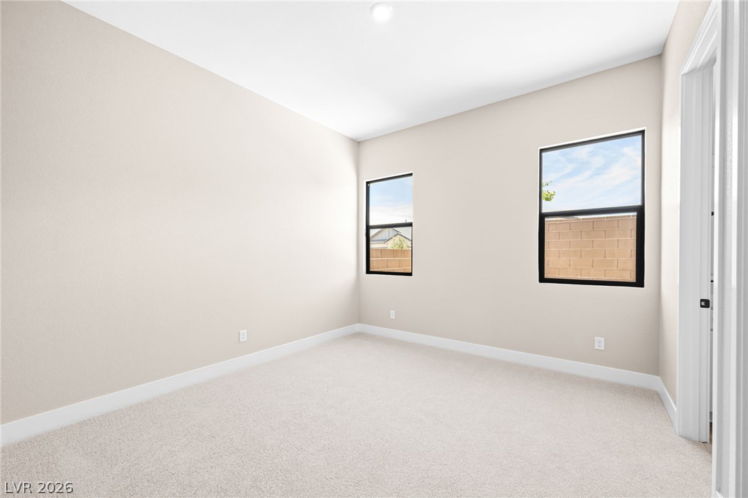 525 Stowell Avenue Property Photo 28