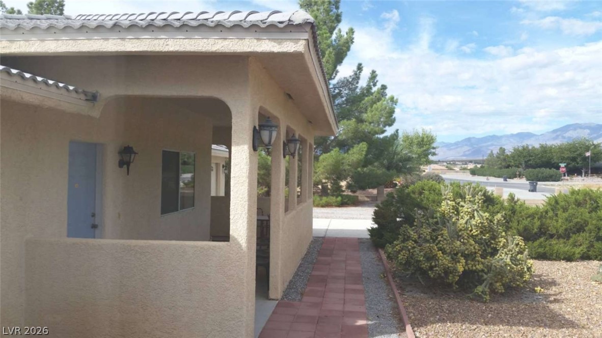 3050 South Rainbow Avenue Property Photo 4