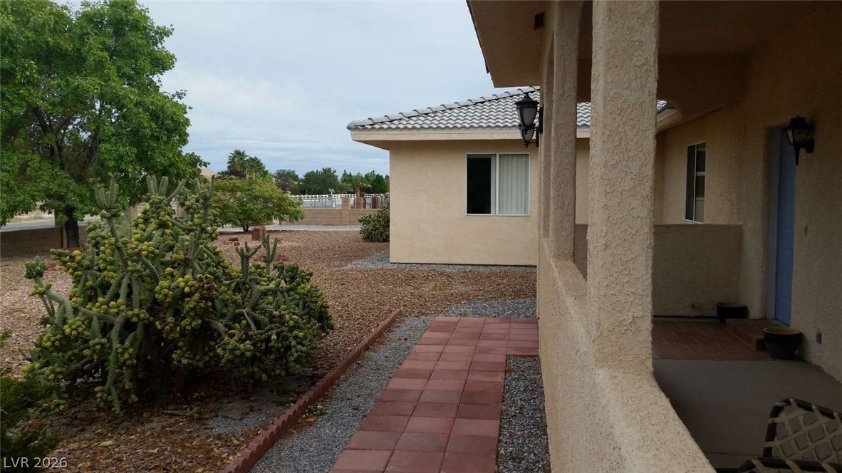 3050 South Rainbow Avenue Property Photo 5