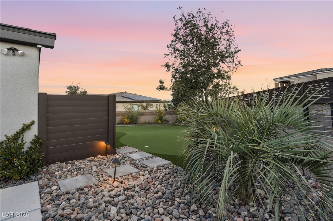 5825 Alice Landing Court Property Photo 17