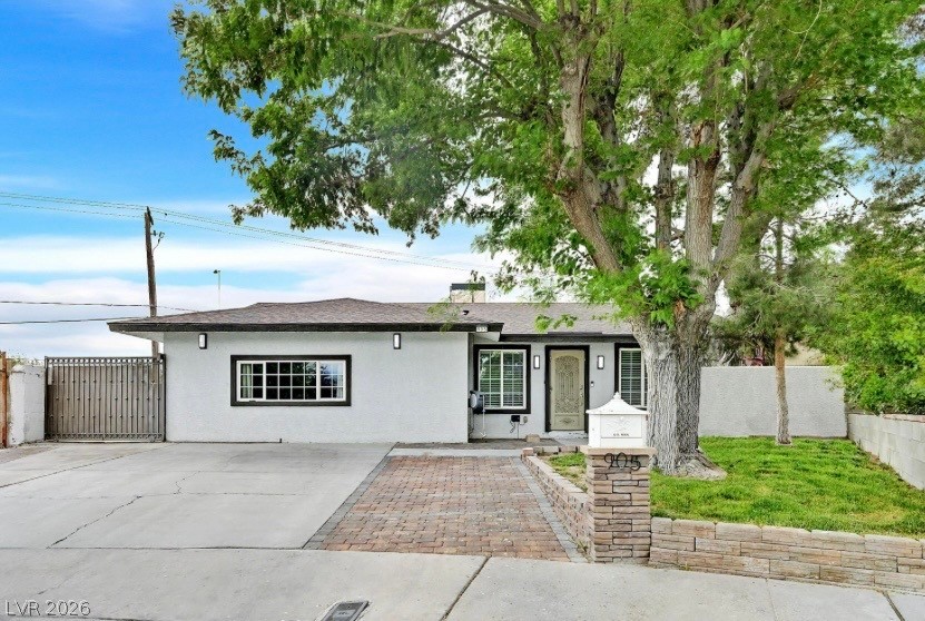 905 Vaughn Street Property Photo 1