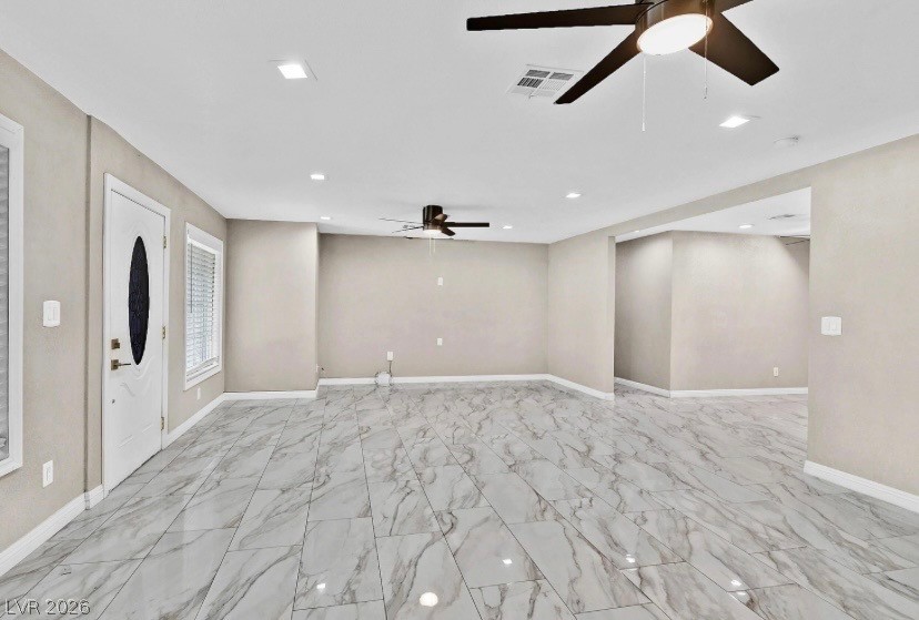 905 Vaughn Street Property Photo 3