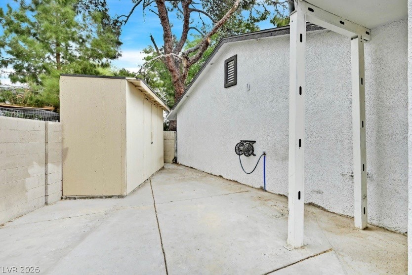 905 Vaughn Street Property Photo 25