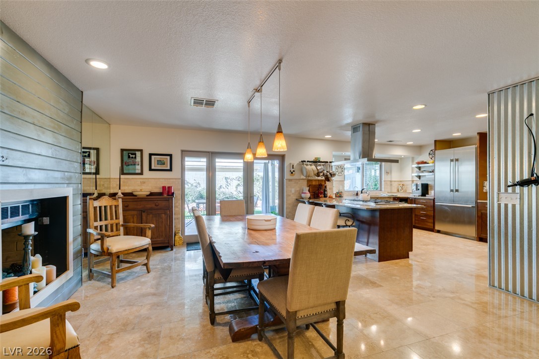 341 Simon Bolivar Drive Property Photo 14