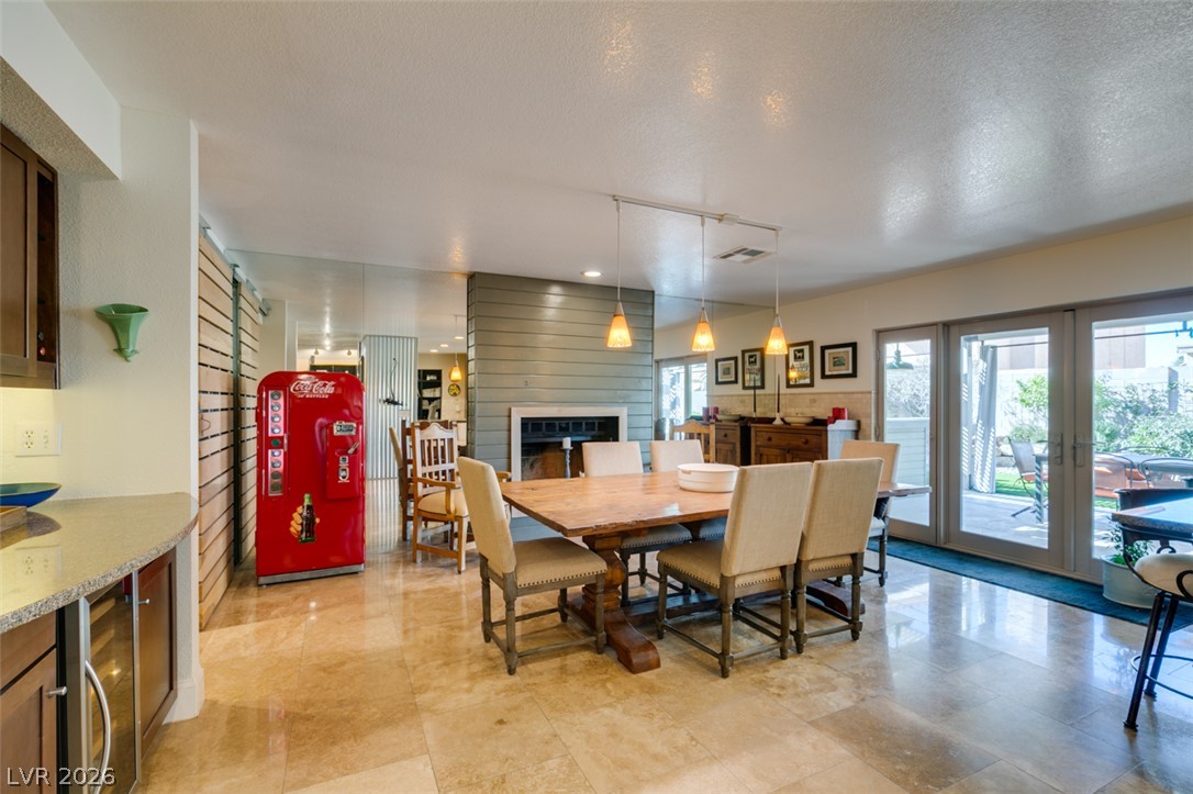 341 Simon Bolivar Drive Property Photo 22