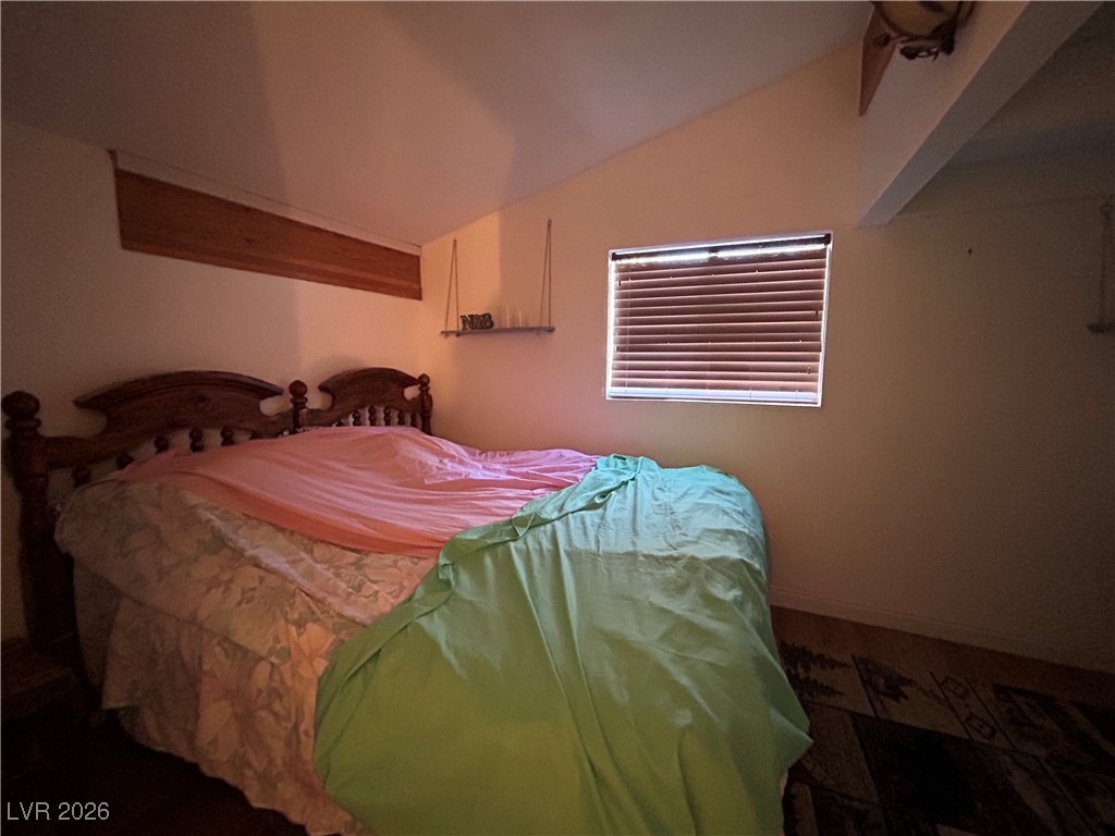1330 West Strawberry Point Road Property Photo 15