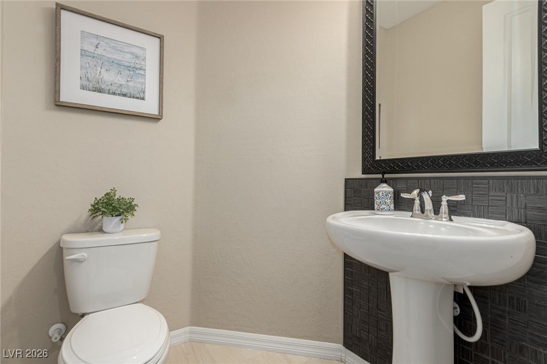 137 Outcrop Ridge Avenue Property Photo 34
