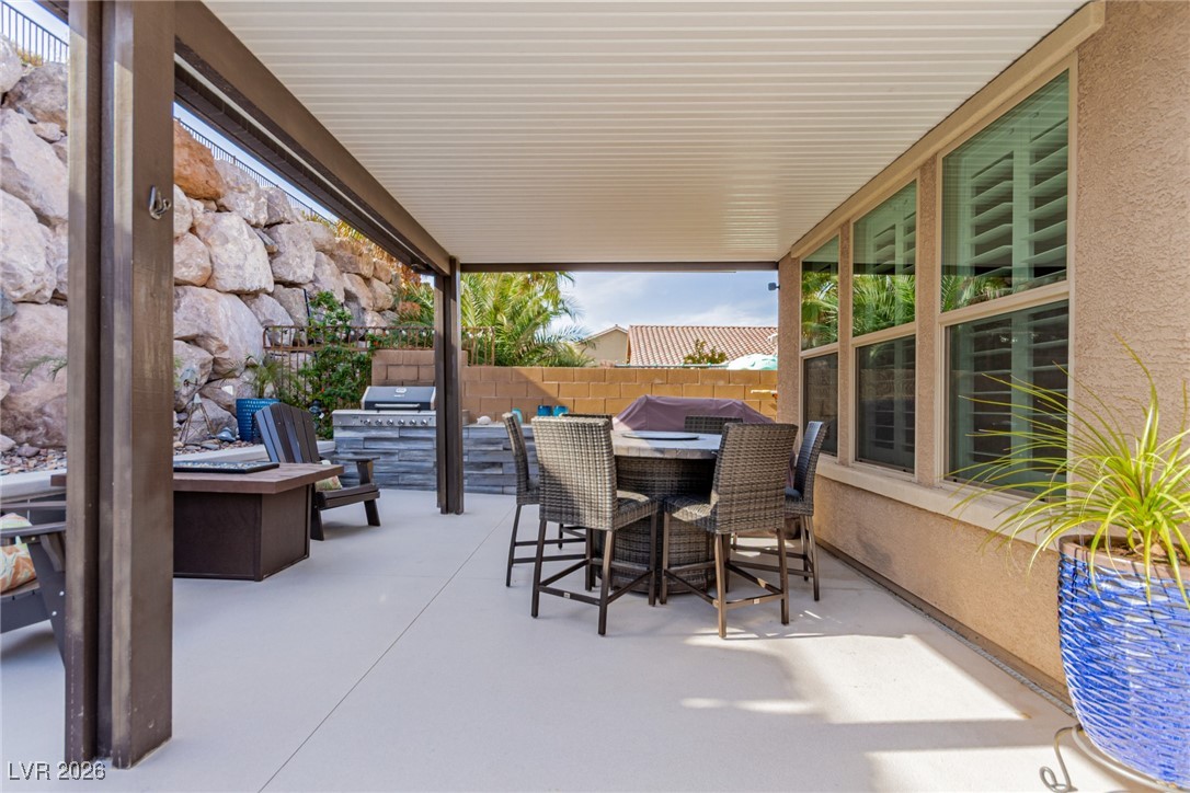 137 Outcrop Ridge Avenue Property Photo 37